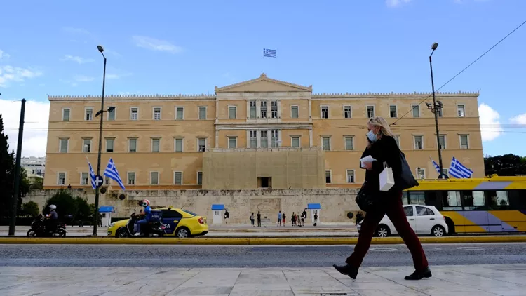 Νέα μέτρα μέχρι τις γιορτές: Κλείνουν οι πόρτες για τους ανεμβολίαστους